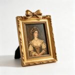 Vintage Bow rectangular Resin Picture Frame B - 1.jpg
